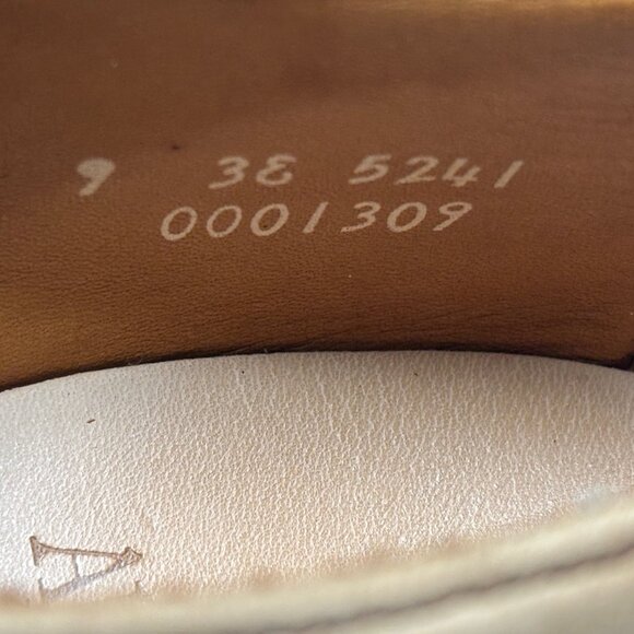 Vintage Allen Edmonds Orlean Tan SuedeBuck Oxfords Vibram Sole size 9 3E